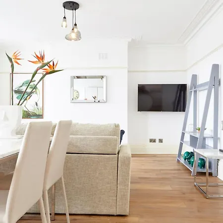 Redcliffe Parade No11 I Your Apartment Bristol Exterior photo
